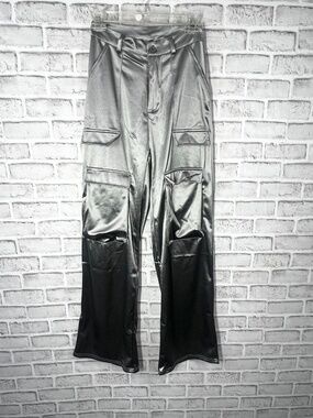 NWOT |•NO BRAND•| Fun Metallic Silver Cargo Pants Size Small 25x31